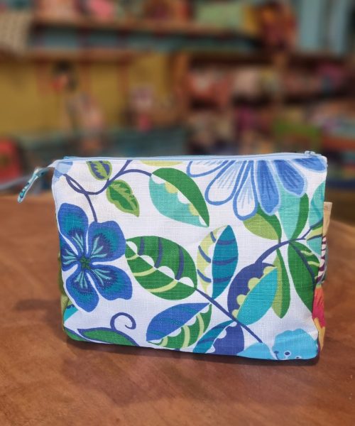 תיק איפור פרח כחול