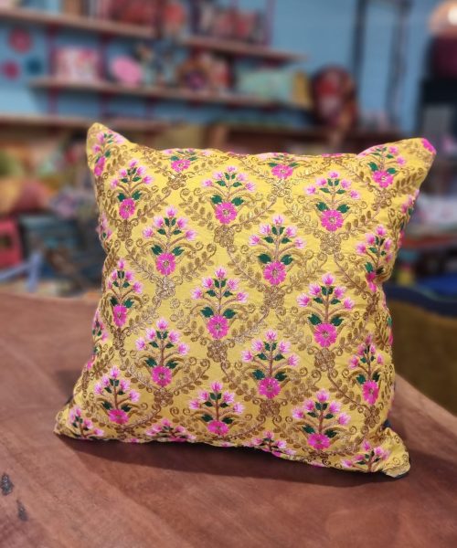 כרית נוי פרחי וינטג'