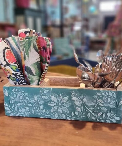 נגרות בניית מרכז שולחן